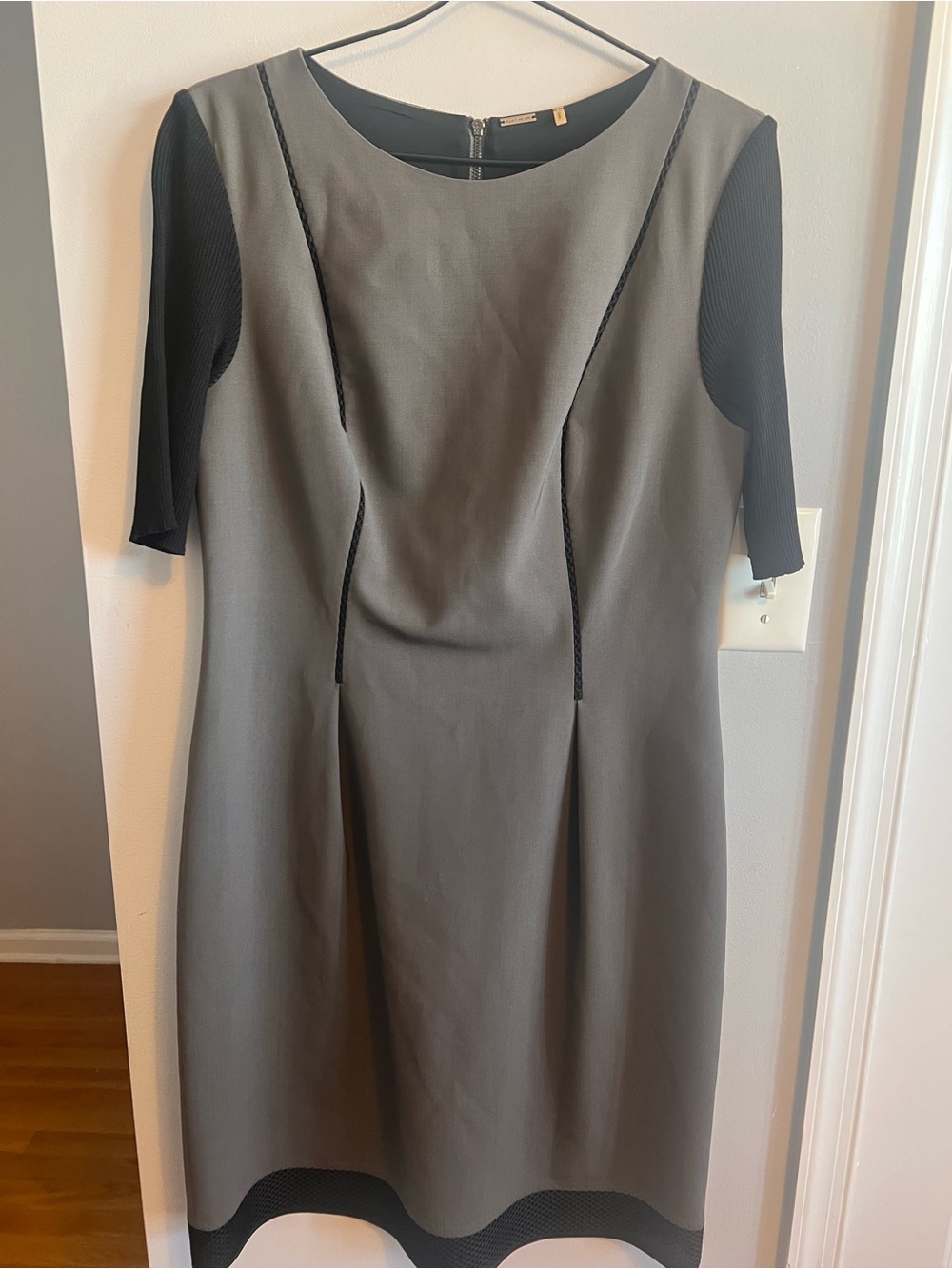 Elie Tahari Gray Sheath Dress with Black Accents